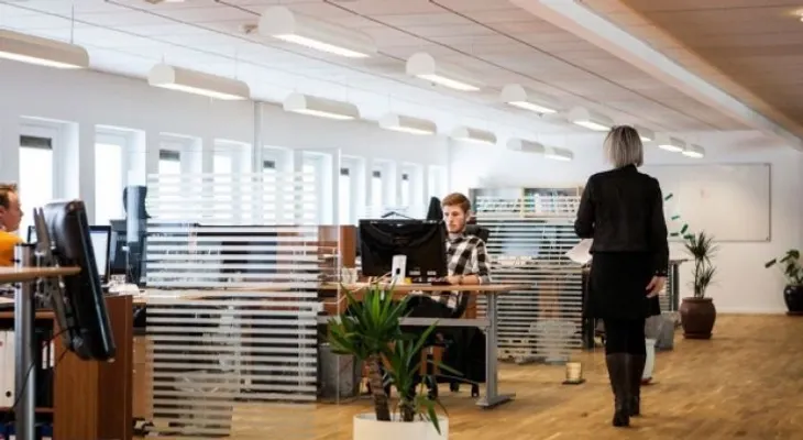 Un francés recibirá más de 50.000 euros de su antigua empresa por "aburrirse" en el trabajo