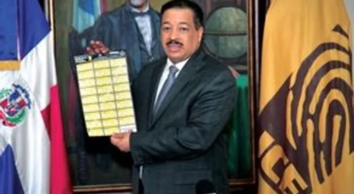 Misión de la OEA felicita a la Junta por aceptar conteo manual
