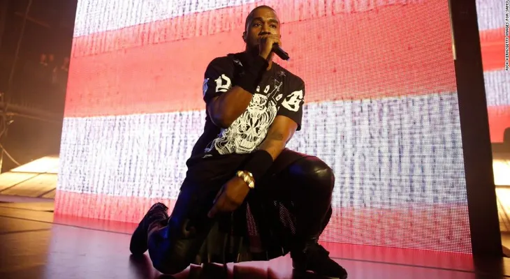 Kanye West es dado de alta en el hospital