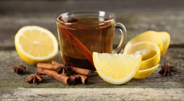 Aumentar el metabolismo con bebida de canela, miel y limón