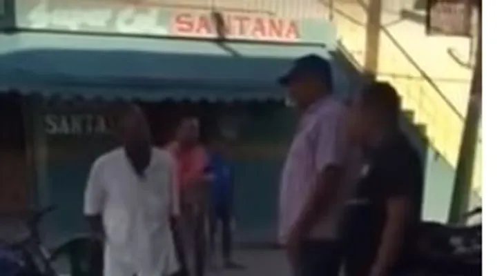 Aguilucho cogió "cuerda" con liceista y se van a las trompadas 