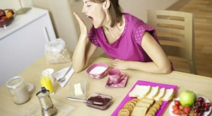 Por qué nos da sueño después de comer