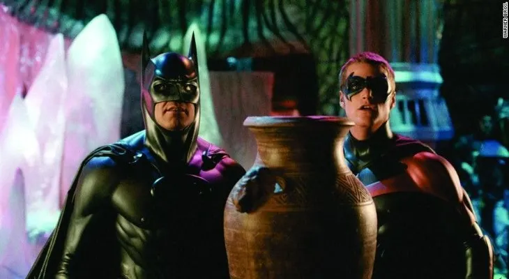 El director de "Batman y Robin", Joel Schumacher, pide perdón por la película