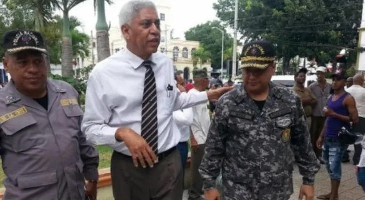 Nelson Guillén someterá a Raúl Mondesí por corrupción