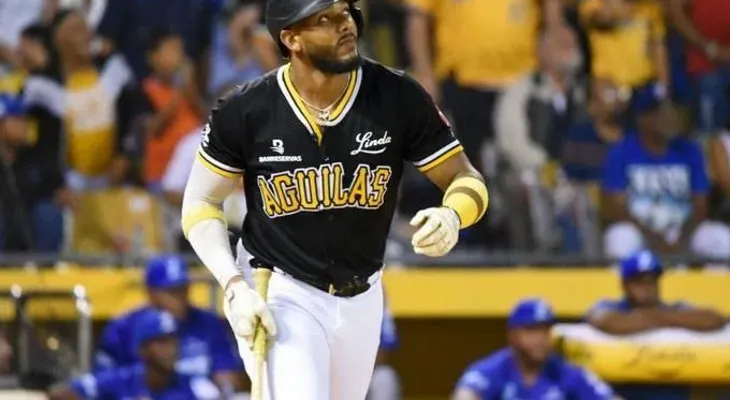 Jerar Encarnación retorna este viernes a la alineación de las Aguilas