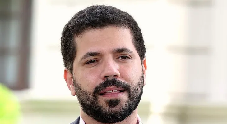 Constitución de RD no prohíbe matrimonio entre personas del mismo sexo, expone jurista 