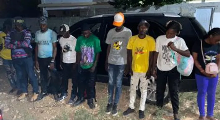 Migración intercepta jeepeta con nueve haitianos en situación irregular en Barahona