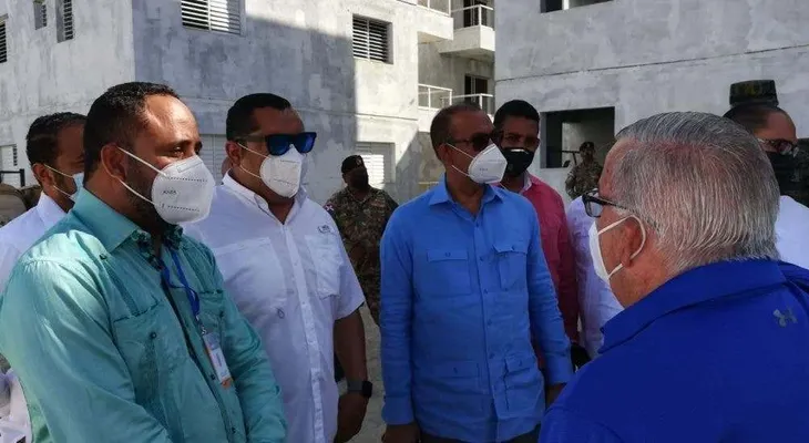 Ministro Ascensión supervisa trabajos en proyectos habitacionales del MOPC en provincia San Juan