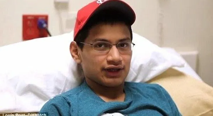 Adolescente con muerte cerebral vuelve a la vida tras oración de su madre