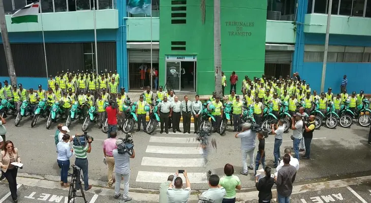 AMET lanza "Equipo Águila" para controlar tránsito en túneles y elevados