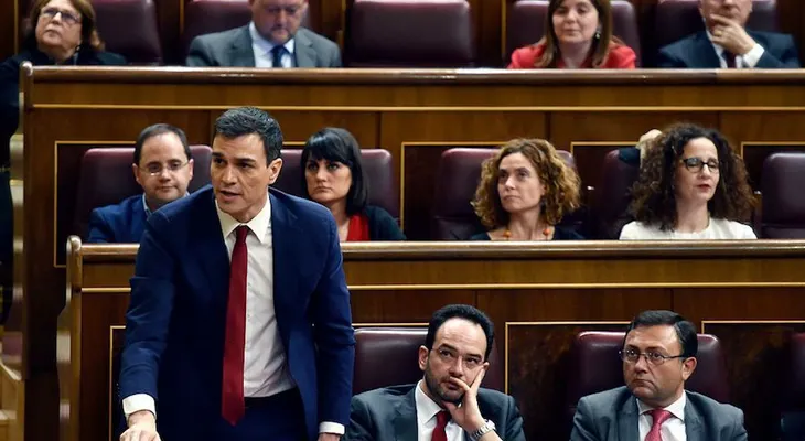 El candidato socialista fracasa en la primera votación de investidura en España