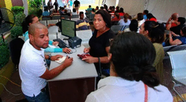 Personas con cédula vieja no podrán votar; plazo para cambio de colegio vence en noviembre
