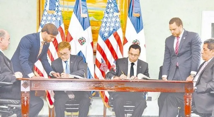 RD y EE.UU. firman un nuevo tratado