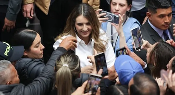Ataques y amenazas con explosivos marcan la víspera de la investidura de De la Espriella