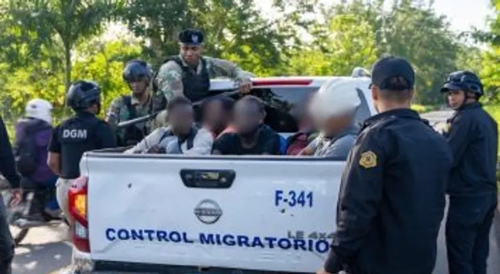 Migración detiene a 4,618 extranjeros irregulares y deporta a 4,173 tras operativos en el fin de semana