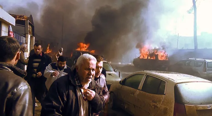 Coche bomba estalla en ciudad rebelde de Siria