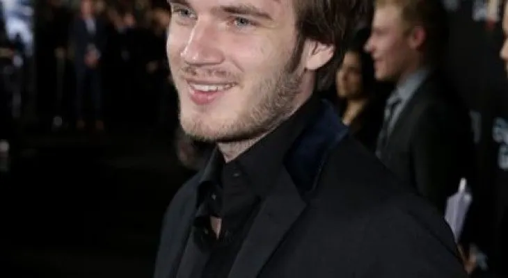 Astro de videojuegos, "PewDiePie", quien más gana en YouTube