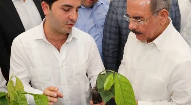 Danilo Medina asiste inauguración Hacienda Ambrosía