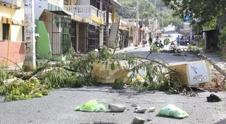 Realizan protesta en San Francisco de Macorís en demanda de reconteo de votos