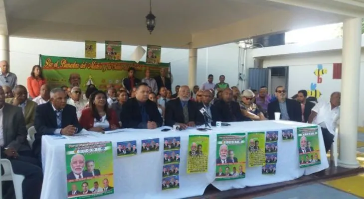 Acusan a ministra de salud de usar recursos del gobierno para favorecer candidatura