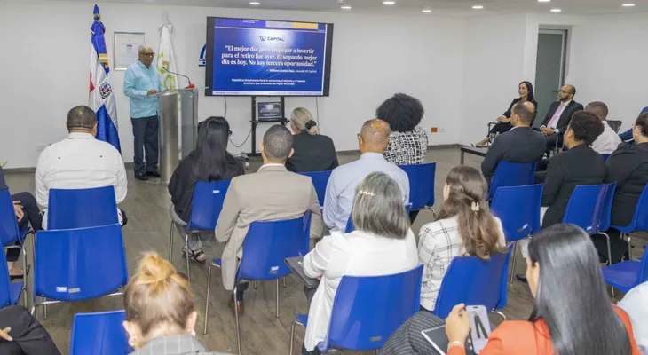 DGJP fortalece conocimientos financieros de sus colaboradores