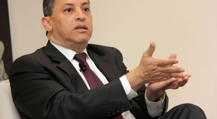 Exdirector de Aduanas, Fernando Fernández, le dice a Danilo que andará sin arma; denuncia intento de asesinato