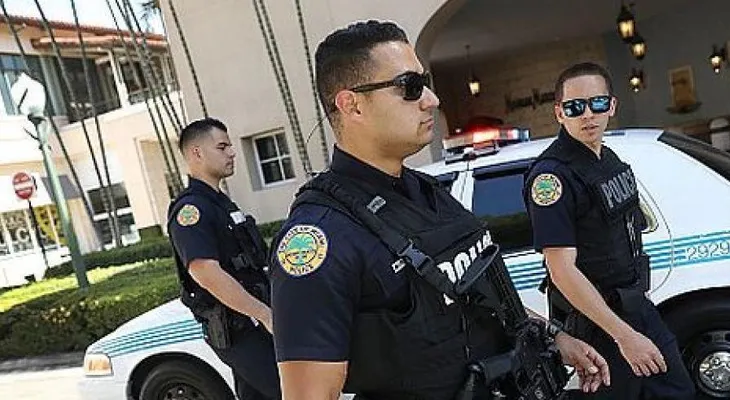 Arrestan a atacantes de afroamericano que escuchaba discurso de Luther King