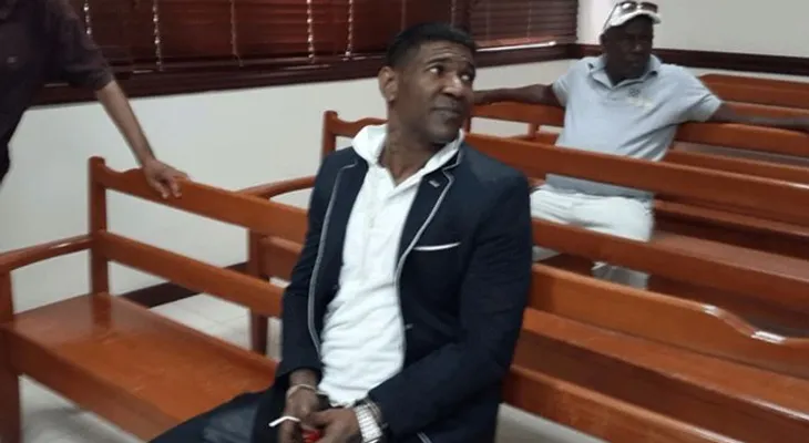Aplazan para este jueves juicio contra cantante Omega