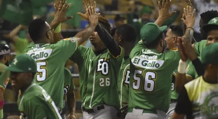 Estrellas clasifican a la Serie Final