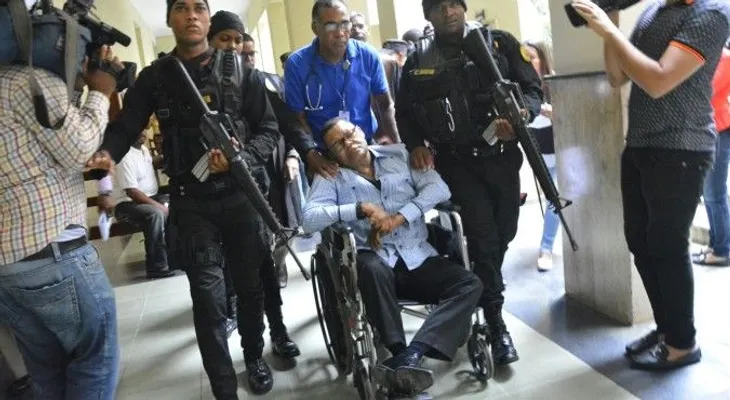 Durante juicio: Arsenio Quevedo presenta molestia del pecho y lo llevan de emergencia a centro médico
