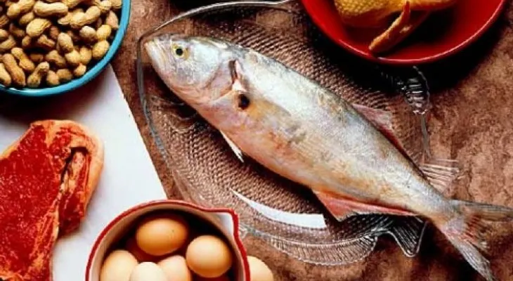 Comer demasiada proteína a partir de los 50 puede acortar la vida