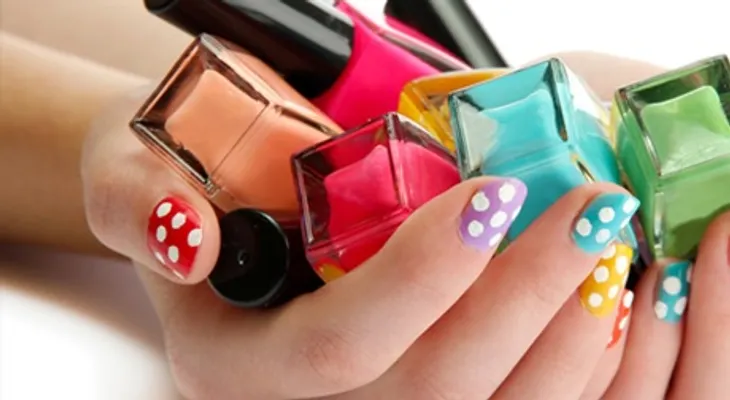 Truco fácil para secar tu esmalte de unas en menos de un minuto