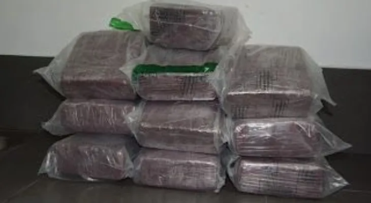 Apresan en Barahona a dos mujeres con 134 libras de marihuana
