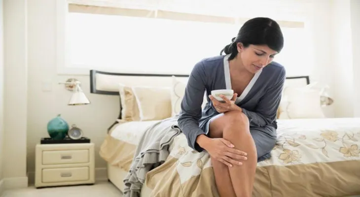 Conoce estos cinco alimentos para prevenir las varices