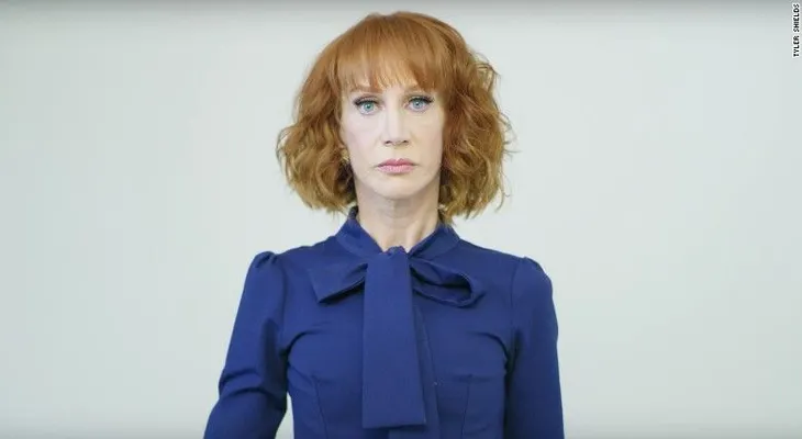 Cambio extremo de la comediante Kathy Griffin: esta es la razón por la que decidió raparse