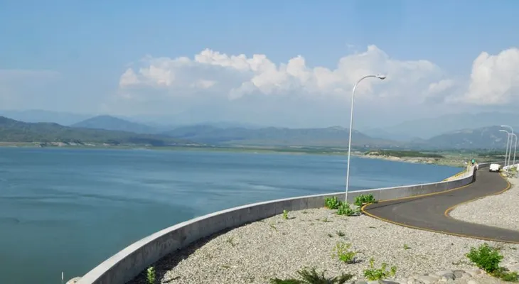 INDRHI, COE y la EGEHID reiteran pruebas en presa Sabana Yegua
