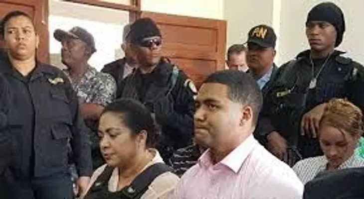 Empiezan lectura de sentencia Marlon y Marlin Martínez; esperan 30 y 20 años de condena