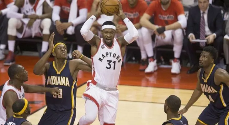 Raptors vence a Pacers e igualan 1-1 la serie de primera ronda
