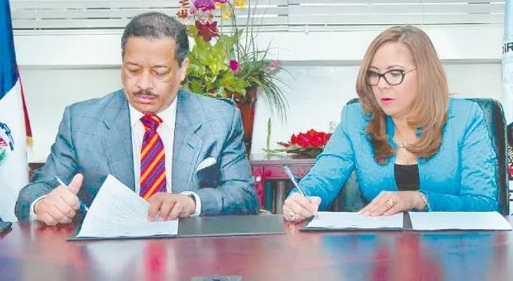 Pasaportes se sacarán sin actas de nacimiento