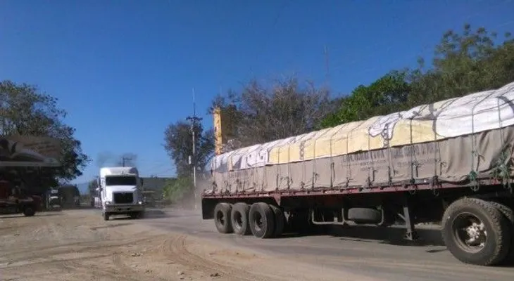 Camioneros dominicanos comienzan a ingresar a Haití