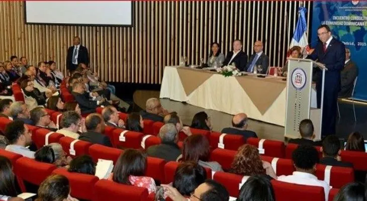 Diáspora en España acoge creación Instituto del Dominicano en el Exterior