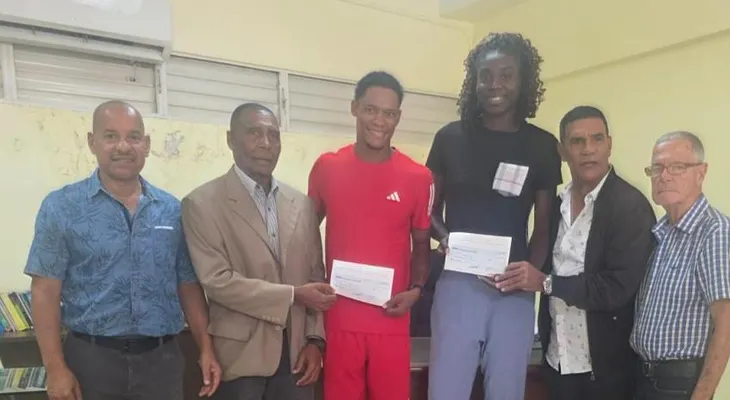 Atletismo dominicano reparte 10.3 millones de pesos en incentivos a medallistas de los Juegos de Santo Domingo 2026