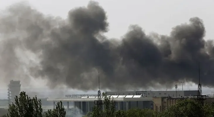 Video: Filtran un diálogo de pilotos que bombardeaban Donetsk: "Usaré proyectiles más grandes" 