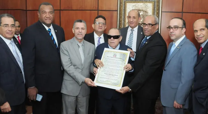 Cámara de Diputados reconoce al Cieguito de Nagua 