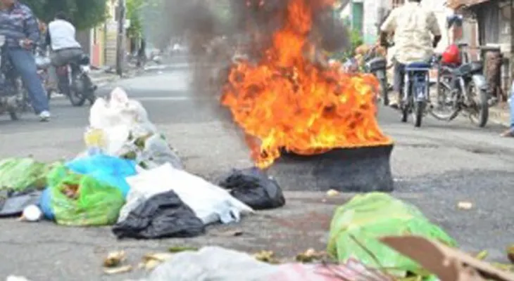 Sectores protestan por decisión liberar alcalde de SFM
