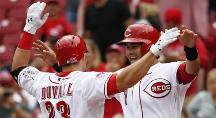 Rojos vencen a Cardenales con jonrón en octava