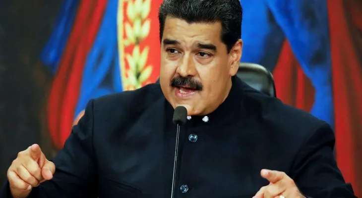 Maduro proclamado hasta 2025 y expulsa diplomático EE.UU. por â??conspirarâ?