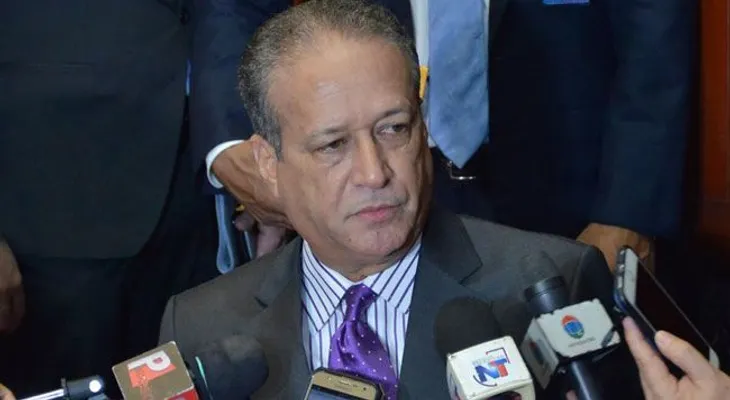 Reinaldo Pared Pérez: levantar inmunidad de dos senadores imputados es asunto del pleno senatorial