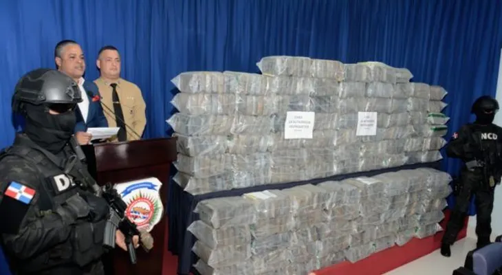 DNCD ocupa 689 paquetes de droga en costas de La Altagracia