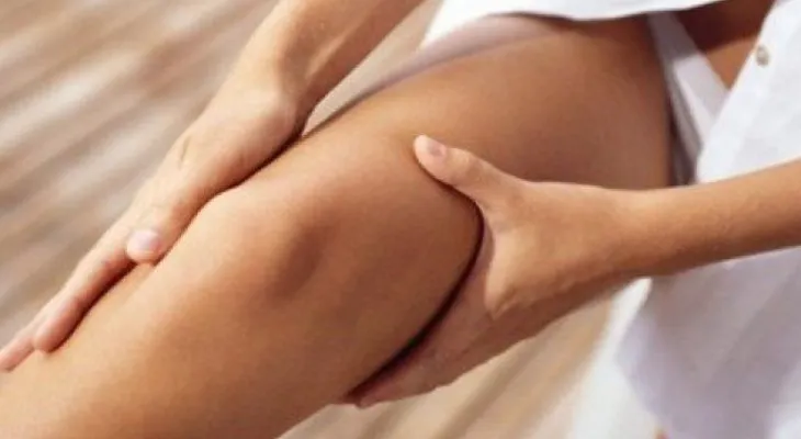 Los mejores remedios caseros para aliviar las piernas hinchadas